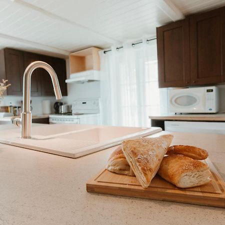 Auberge De L'Ouest Deschambault Екстер'єр фото