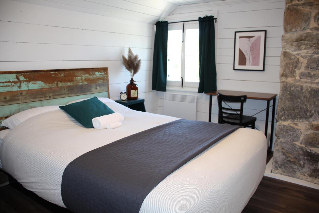 Auberge De L'Ouest Deschambault Екстер'єр фото